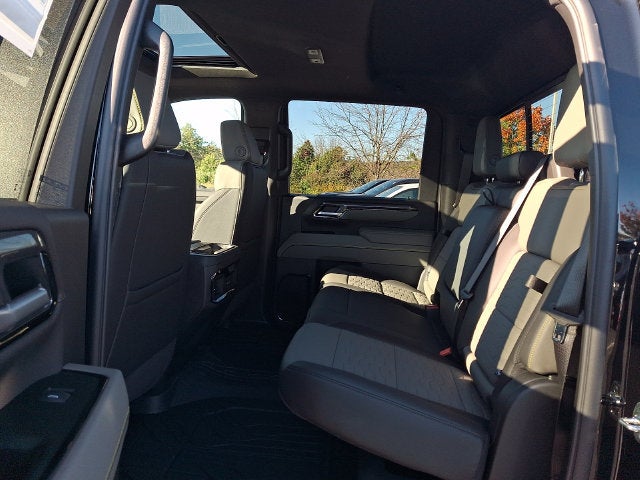 2026 Chevrolet Silverado 2500 HD ZR2 - Photo 8