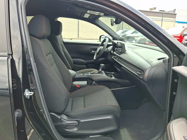 2025 Honda HR-V AWD Sport