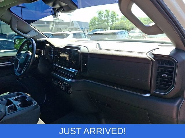 2022 Chevrolet Silverado 1500 LT - Photo 27