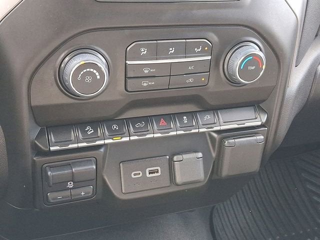 2022 Chevrolet Silverado 1500 LTD Custom Trail Boss