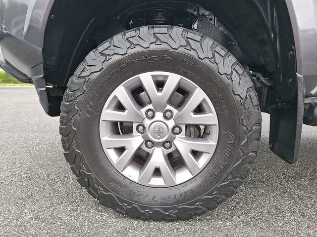 2018 Toyota Tacoma SR5 V6