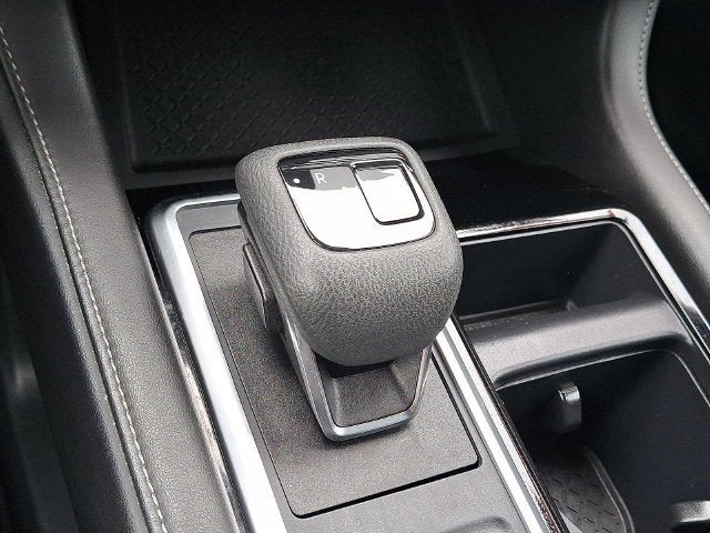 2024 Nissan Pathfinder SL 4WD