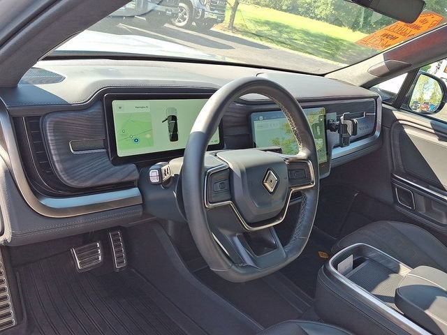 2023 RIVIAN R1S Adventure