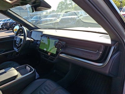 2023 RIVIAN R1S Adventure
