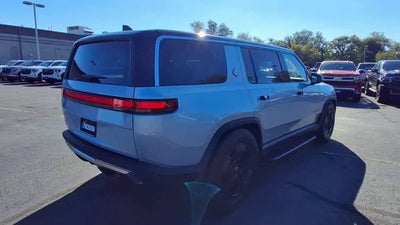 2023 RIVIAN R1S Adventure