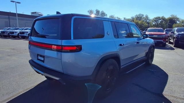 2023 RIVIAN R1S Adventure