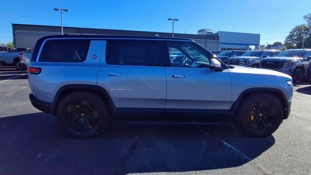 2023 RIVIAN R1S Adventure
